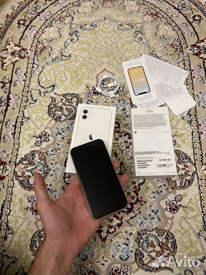 iPhone 11, 128 ГБ