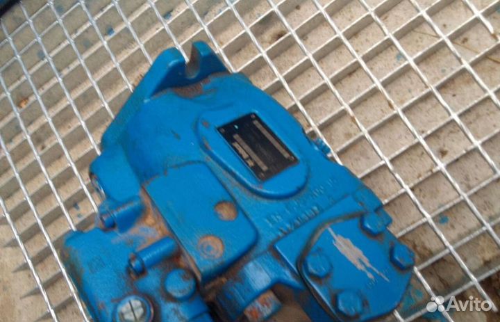 Гидронасос Bobcat E50, E55