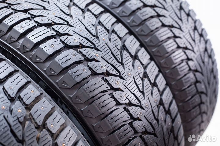 Kumho WinterCraft Ice Wi32 215/55 R18 99H