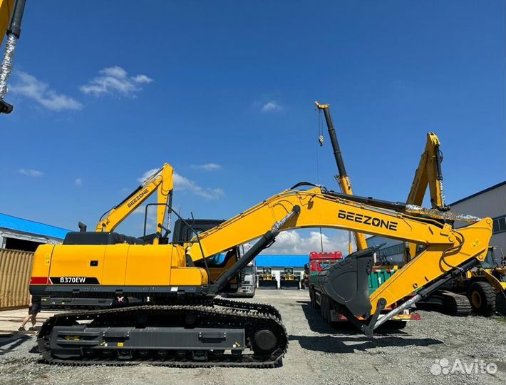 Гусеничный экскаватор BEEZONE B370EW, 2024