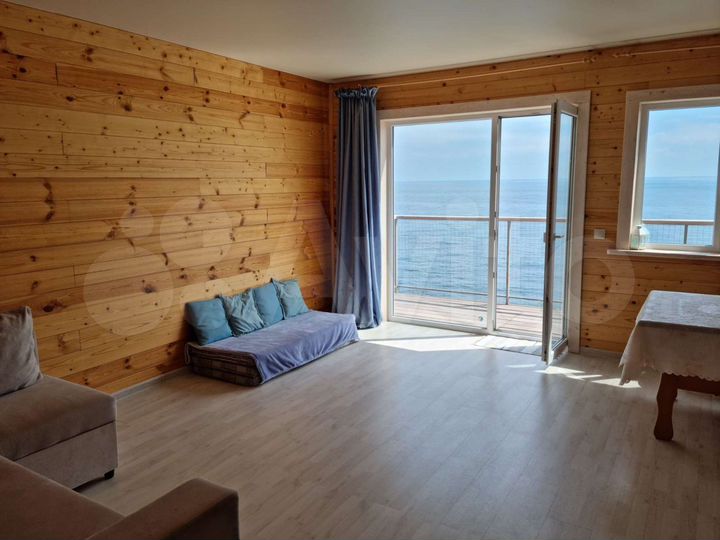 Дом 35 м² на участке 14 сот.