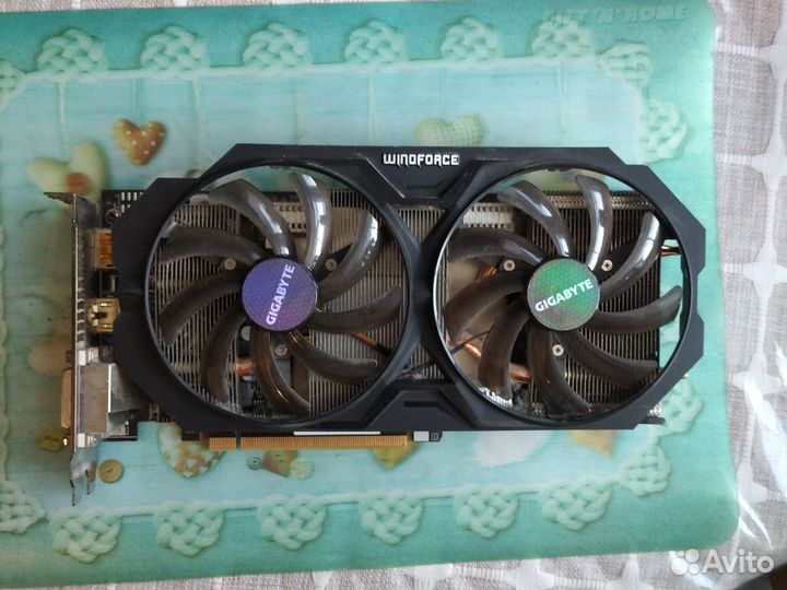 Видеокарта Radeon R9 380