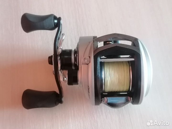 Катушка Abu Garcia Revo STX 3