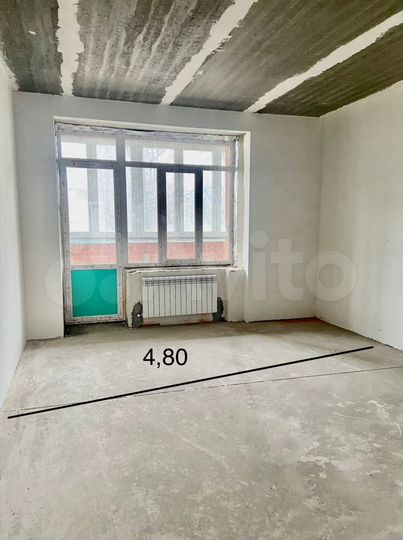 2-к. квартира, 76 м², 1/9 эт.