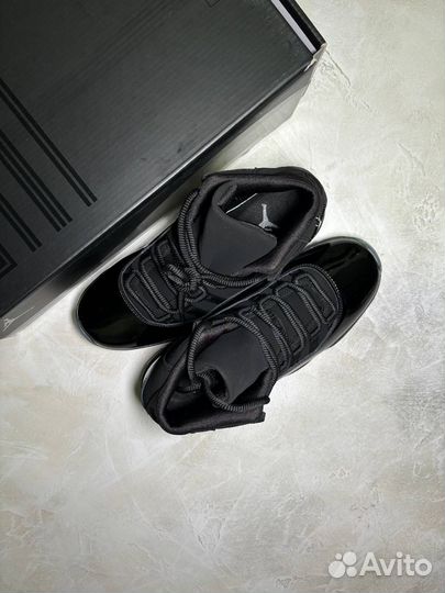 Nike Air Jordan 11 black