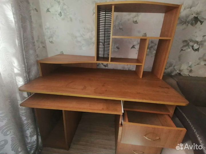 Компьютерный стол бу