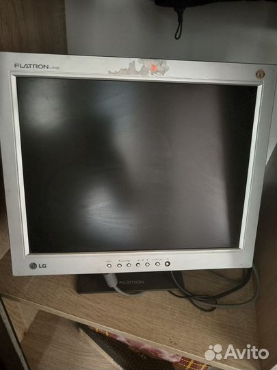Монитор LG flatron