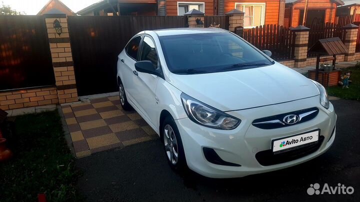 Hyundai Solaris 1.6 AT, 2012, 177 900 км