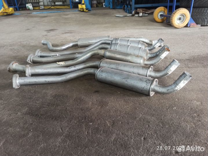 Резонаторы на ваз 2104,21073 евро2 и евро 3