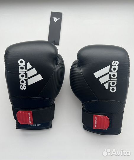 Боксерские перчатки Adidas 16 oz