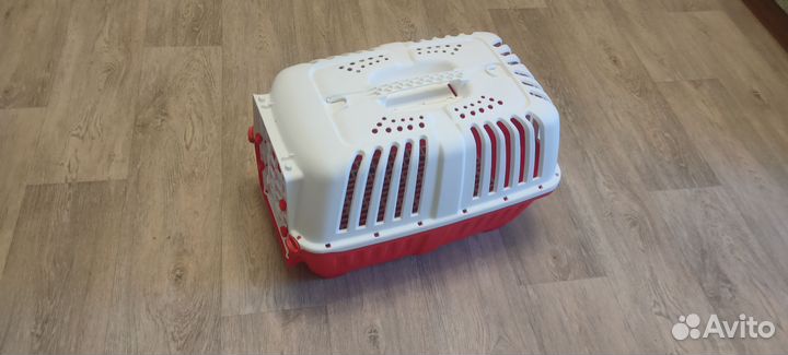 Переноска для кошек пластиковая