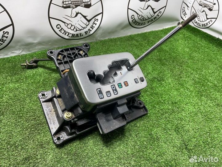 Селектор АКПП Toyota Land Cruiser UZJ100 2UZ 2004