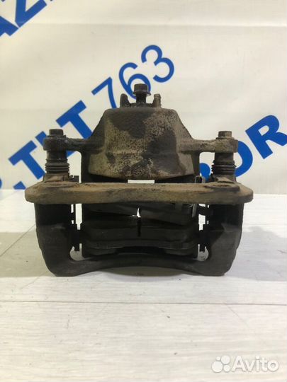 Суппорт передний правый KIA RIO 3 1.6 ат седан