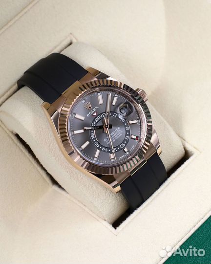 Часы мужские Rolex Sky-Dweller 42 mm 326235