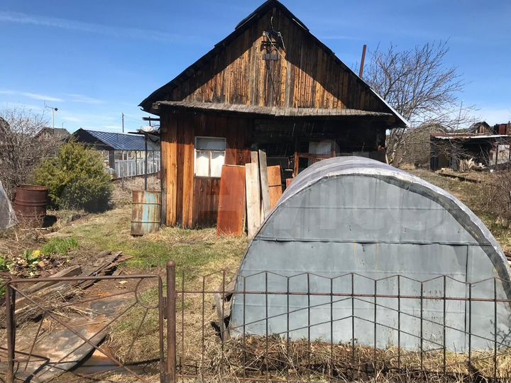 Дача 10 м² на участке 6,6 сот.