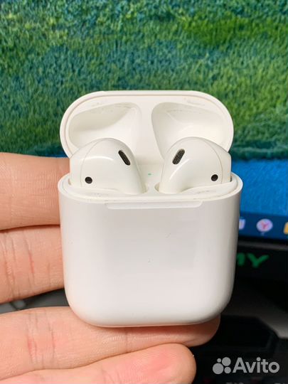 Airpods 1