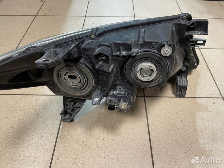 Фара левая Nissan Pathfinder R52