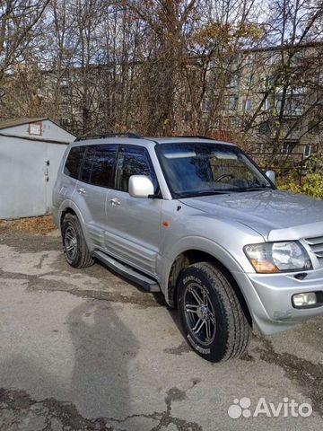 Mitsubishi Pajero 3.2 AT, 2001, 220 000 км