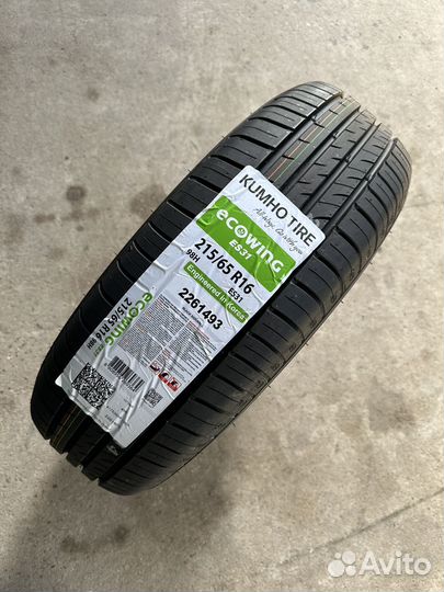 Kumho Ecowing ES31 215/65 R16 98H