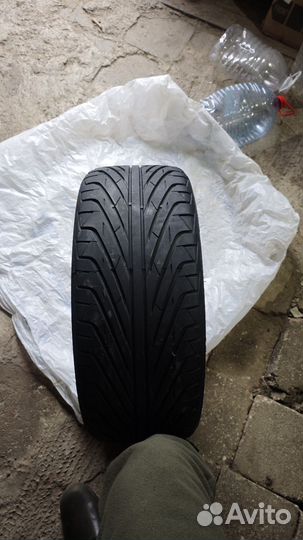 Triangle TR968 225/40 R18