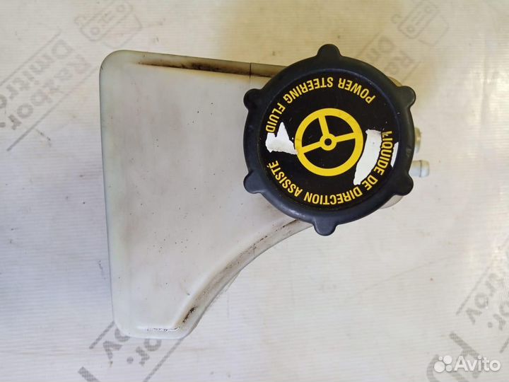 Бачок гидроусилителя Ford Mondeo FD 1993