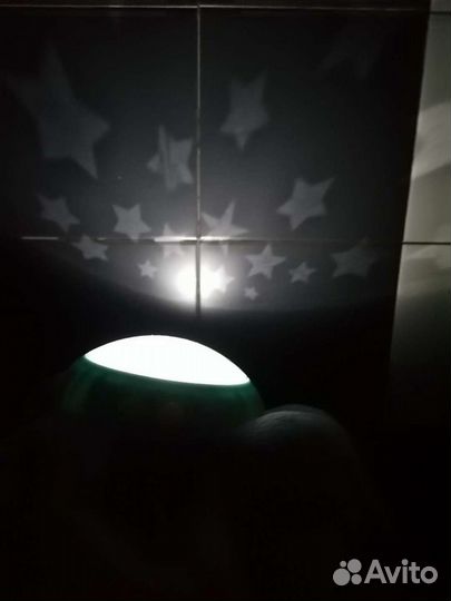 Музыкальный ночник fisher price