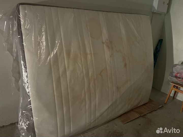 Матрас 140х200 бу