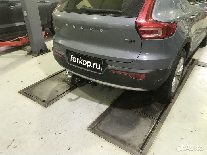 Фаркоп на Volvo XC40
