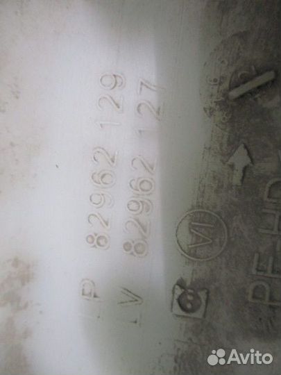 Бачок омывателя Volvo 82962129