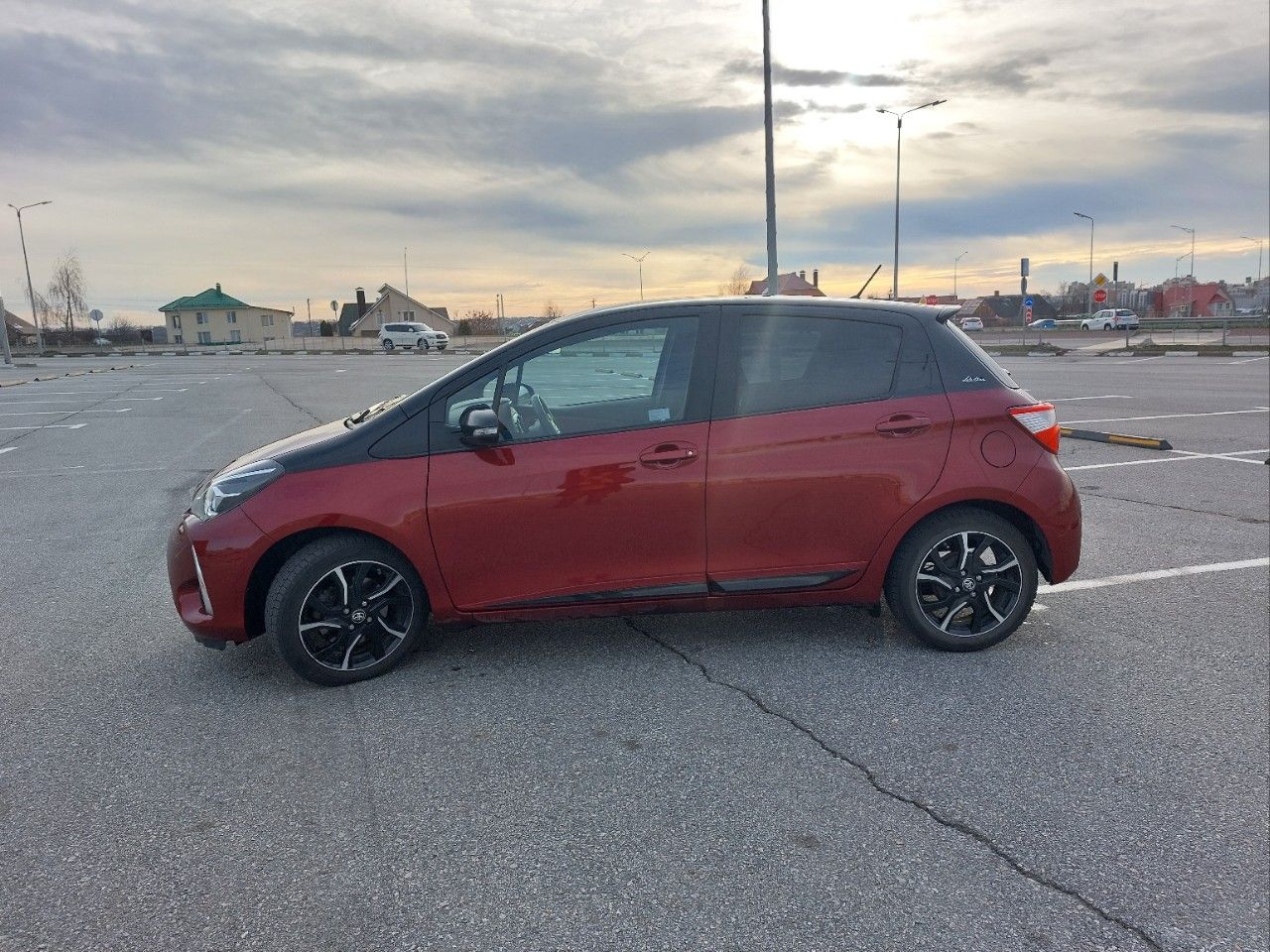 Toyota Yaris: фото владельца