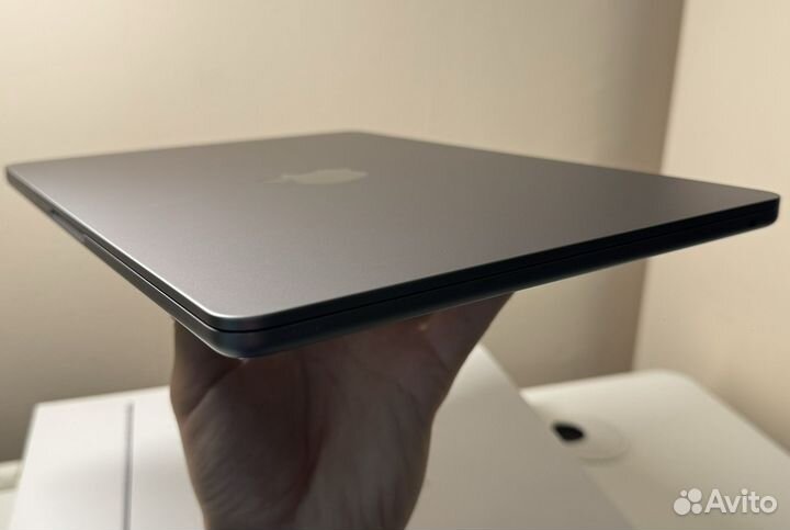 Macbook air m2 8/256 комплект