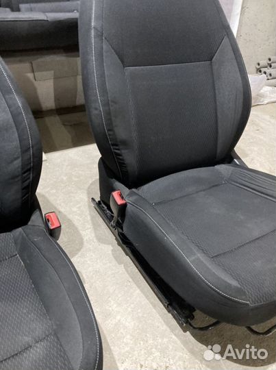 Сиденья Skoda rapid