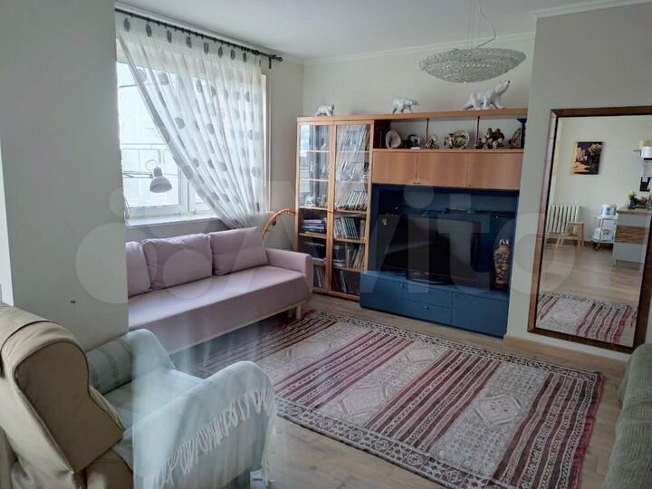 3-к. квартира, 98 м², 7/15 эт.