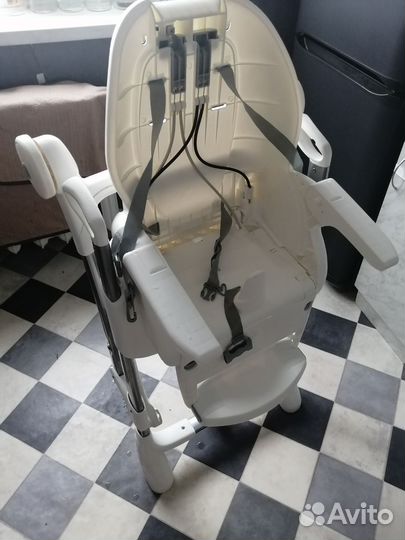 Стул для кормления