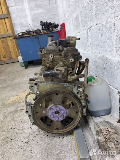 Двигатель mazda demio 1.5