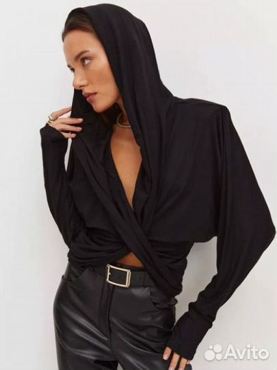 Лонгслив с капюшоном y2k