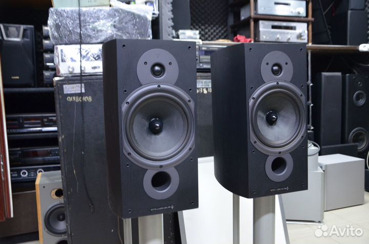 Колонки полочные крупные Wharfedale Diamond 9.3