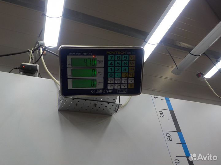 Б/У Б/У Спойлер двери багажника Geely Atlas 2023