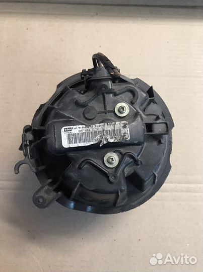 Моторчик печки Citroen C3