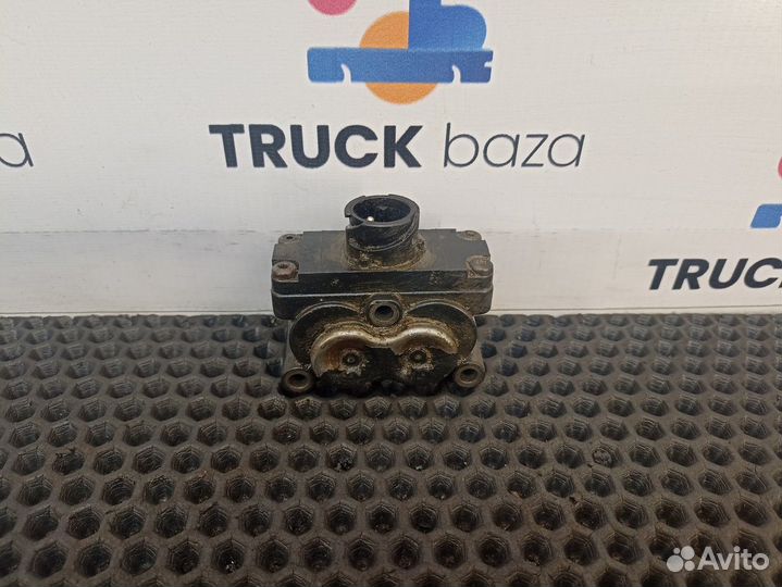 0501221161 Блок клапанов кпп 16S2220TD