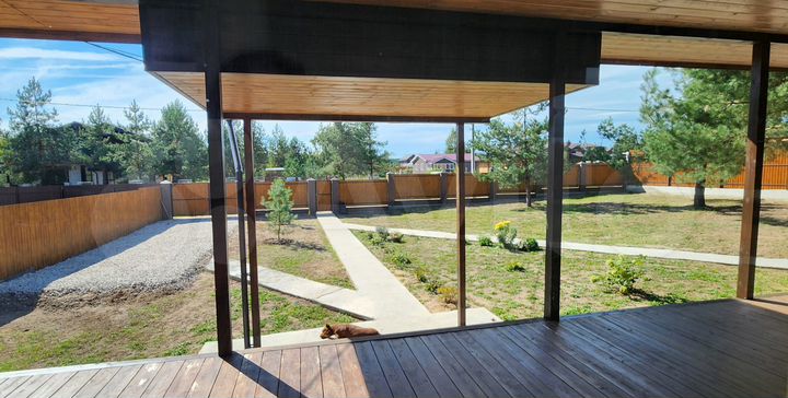 Коттедж 196 м² на участке 15 сот.