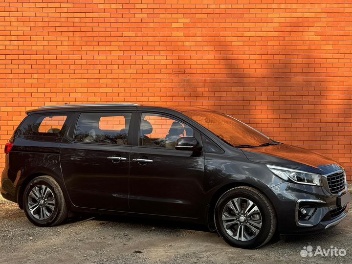 Kia Carnival 2.2 AT, 2019, 98 900 км