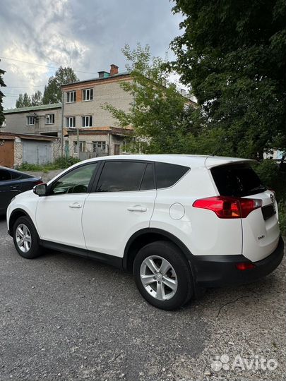 Toyota RAV4 2.2 AT, 2013, 210 000 км