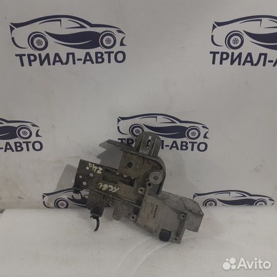 Кронштейн Xc60