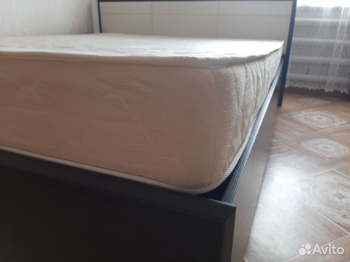 Матрас 160х200 бу