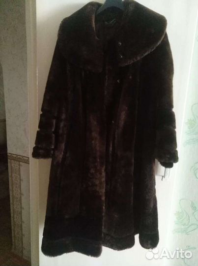 Шуба мутоновая коричневая