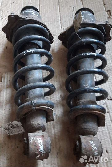 Аммортизатор пружина стойка Тойота Авенсис 2 зад