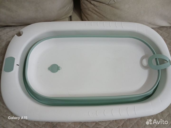 Ванночка для купания новорожденного складная