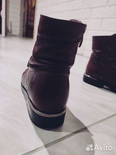 Ботинки женские 37 размер