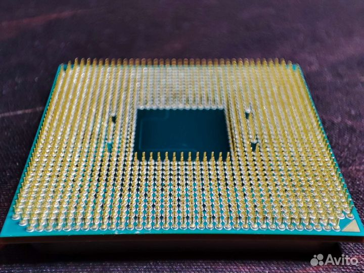 Процессор Ryzen 3 2200g